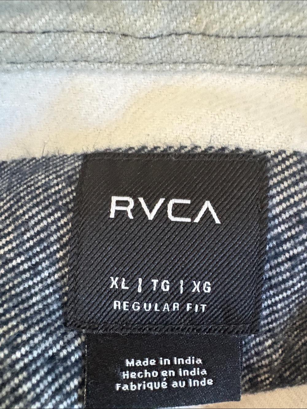 RVCA Striped Button-Up Flannel Shirt — White & Navy Size XL - Picture 10 of 11